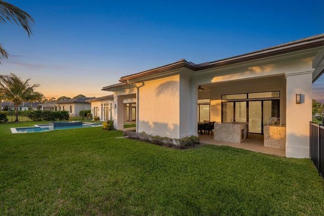 11931 Torreyanna Circle Circle, West Palm Beach, FL 33412