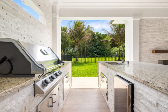 11931 Torreyanna Circle Circle, West Palm Beach, FL 33412