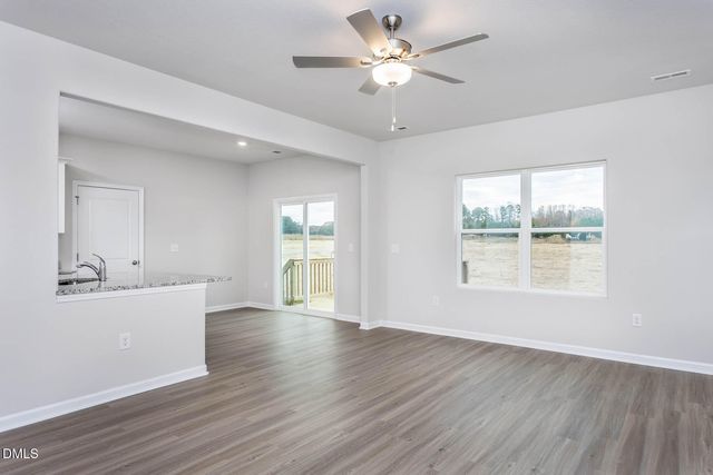 10707 Farmall Drive, Middlesex, NC 27557