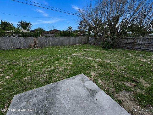 215 Park Avenue, Satellite Beach, FL 32937