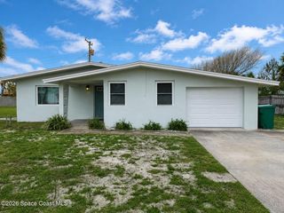 215 Park Avenue, Satellite Beach, FL 32937
