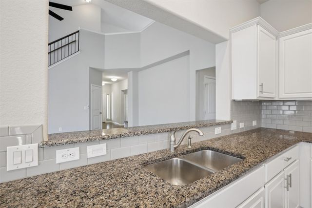 109 Serrano ST, Georgetown, TX 78628