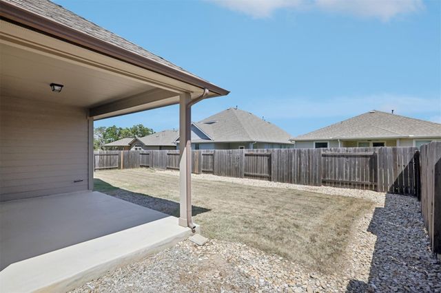 109 Serrano ST, Georgetown, TX 78628