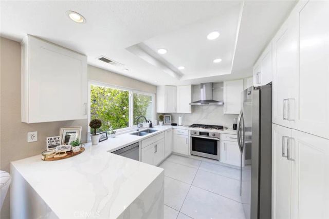8008 E Fox Run, Orange, CA 92869