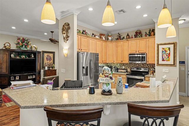1182 FIESTA KEY CIRCLE, Lady Lake, FL 32159
