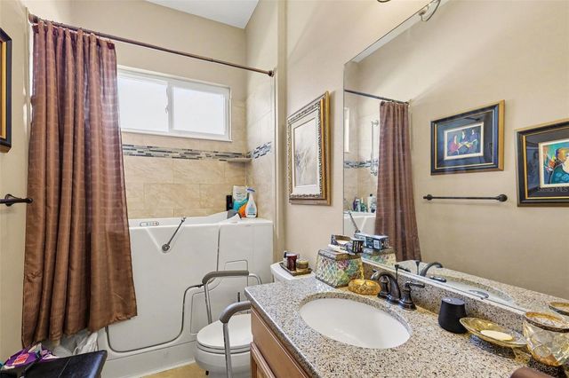 1182 FIESTA KEY CIRCLE, Lady Lake, FL 32159