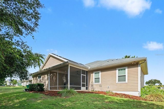 1182 FIESTA KEY CIRCLE, Lady Lake, FL 32159