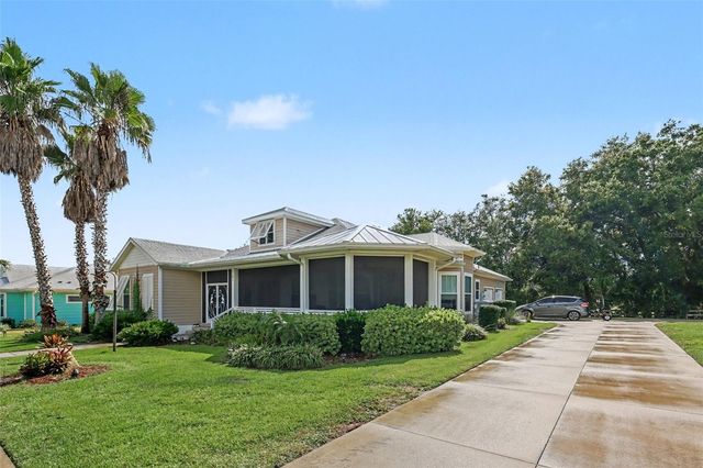 1182 FIESTA KEY CIRCLE, Lady Lake, FL 32159