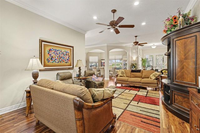 1182 FIESTA KEY CIRCLE, Lady Lake, FL 32159
