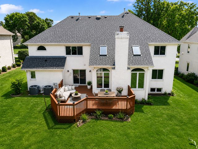6722 Sweetbriar Lane, Darien, IL 60561