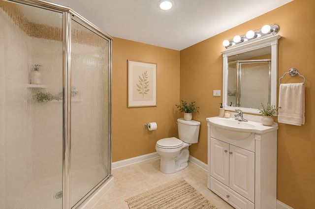 6722 Sweetbriar Lane, Darien, IL 60561