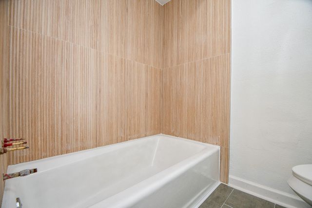 7714 Teal Run Drive, Houston, TX 77071