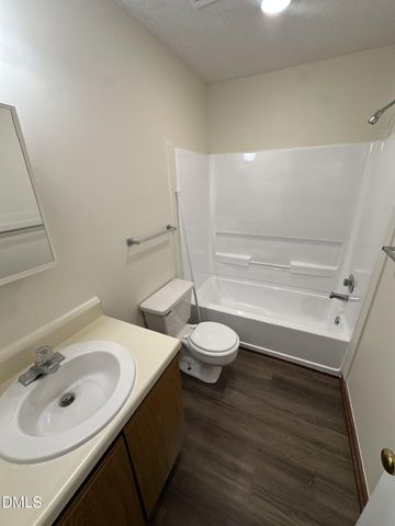 3506 Ivy Commons Drive 202, Raleigh, NC 27606