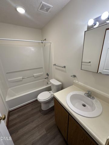 3506 Ivy Commons Drive 202, Raleigh, NC 27606
