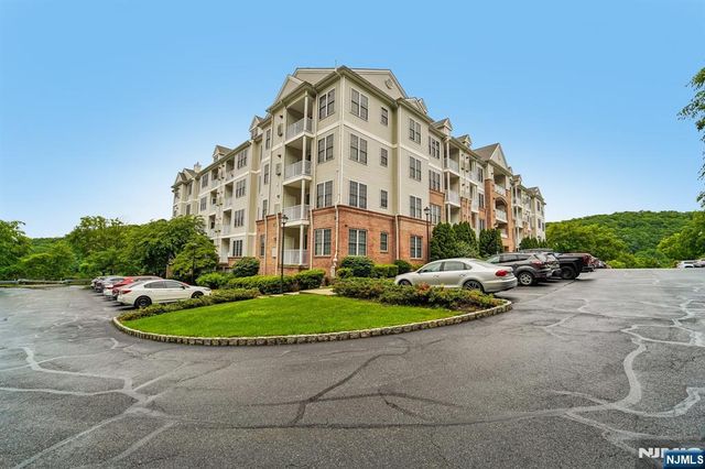 6214 Brookhaven Court 214, Riverdale Borough, NJ 07457