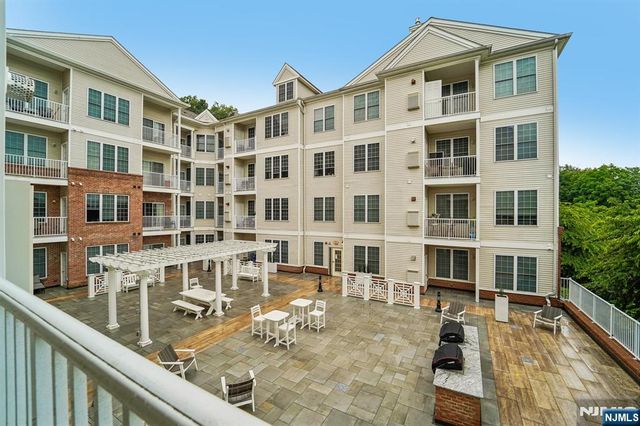 6214 Brookhaven Court 214, Riverdale Borough, NJ 07457