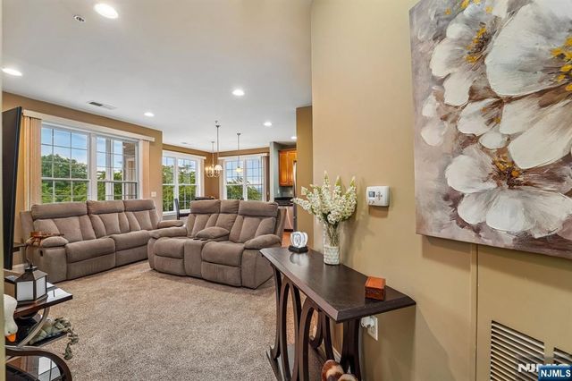 6214 Brookhaven Court 214, Riverdale Borough, NJ 07457