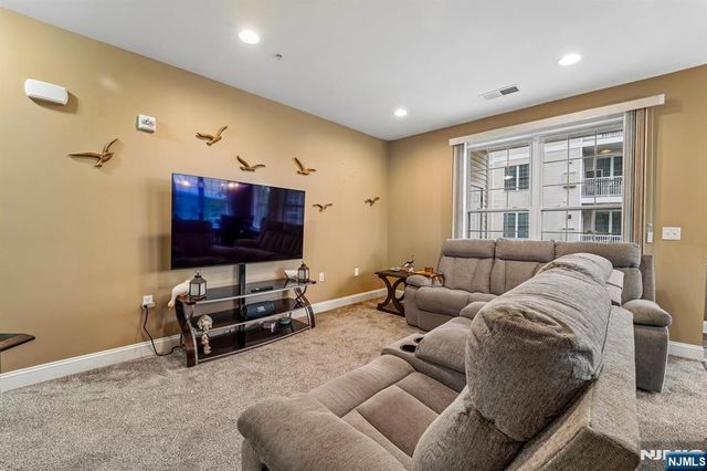 6214 Brookhaven Court 214, Riverdale Borough, NJ 07457