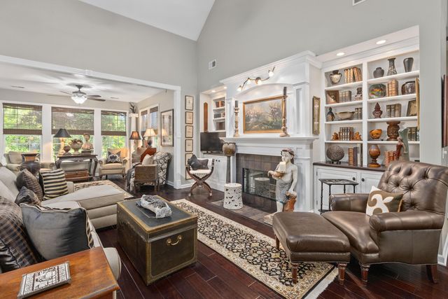 2722 Seastrand Lane, Mount Pleasant, SC 29466
