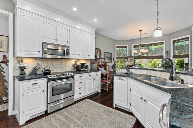 2722 Seastrand Lane, Mount Pleasant, SC 29466