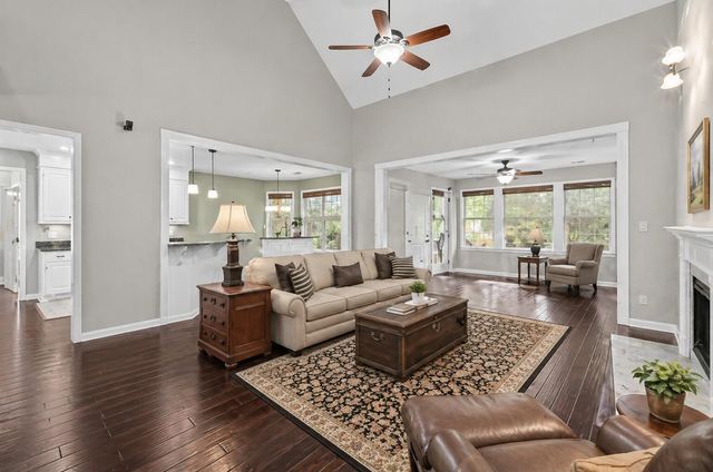 2722 Seastrand Lane, Mount Pleasant, SC 29466