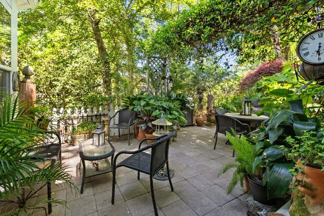 2722 Seastrand Lane, Mount Pleasant, SC 29466