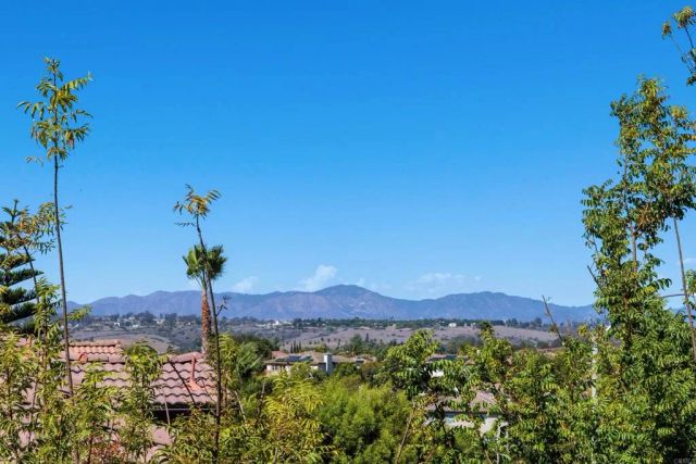 1003 Vista Pointe Boulevard, Oceanside, CA 92057