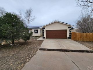 722 S Legend Lane, Pueblo, CO 81007