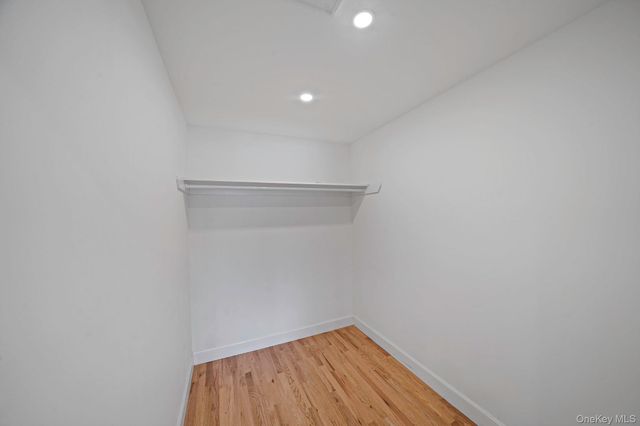 4902 Express Drive S, Ronkonkoma, NY 11779