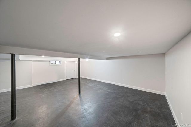 4902 Express Drive S, Ronkonkoma, NY 11779