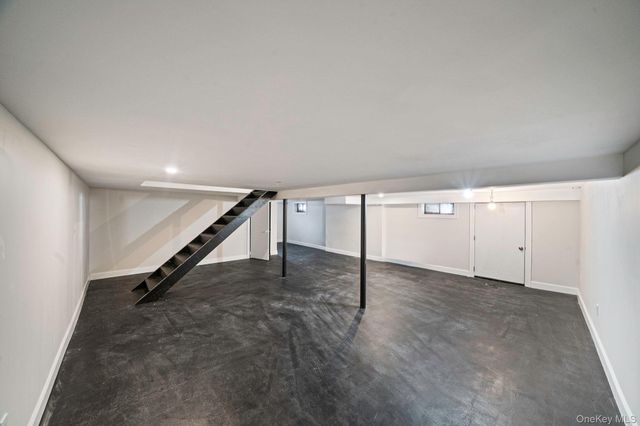 4902 Express Drive S, Ronkonkoma, NY 11779