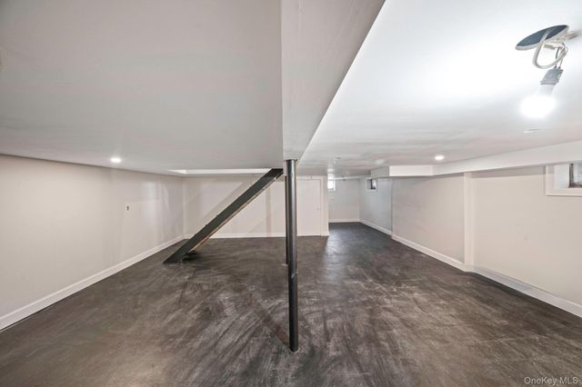 4902 Express Drive S, Ronkonkoma, NY 11779