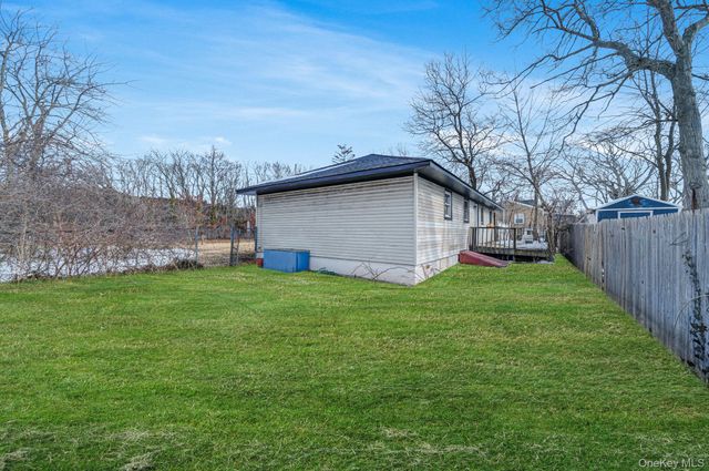 4902 Express Drive S, Ronkonkoma, NY 11779