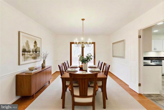 9321 HOBART CT, Fairfax, VA 22032