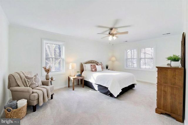 9321 HOBART CT, Fairfax, VA 22032