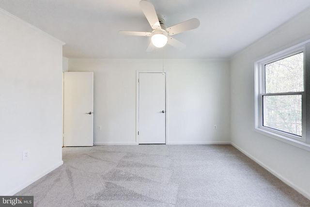 9321 HOBART CT, Fairfax, VA 22032