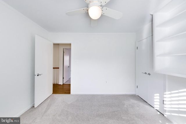 9321 HOBART CT, Fairfax, VA 22032