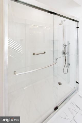 9321 HOBART CT, Fairfax, VA 22032