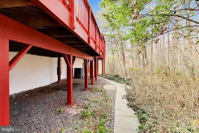 9321 HOBART CT, Fairfax, VA 22032