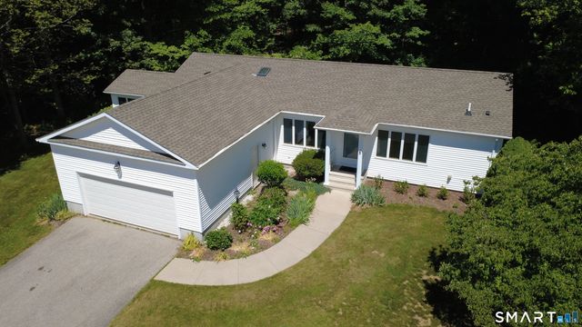 23 Hillcrest Drive, Montville, CT 06382
