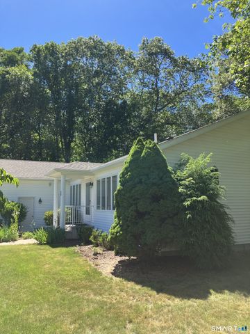 23 Hillcrest Drive, Montville, CT 06382