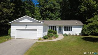 23 Hillcrest Drive, Montville, CT 06382