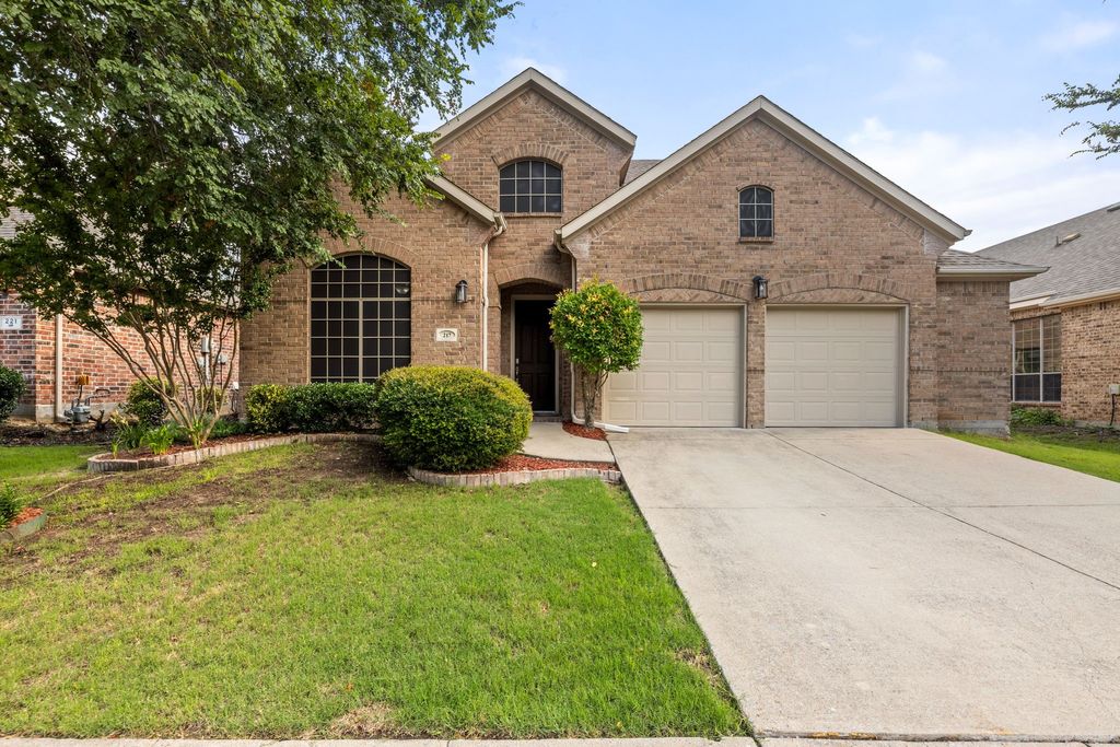 217 Cox Drive, Fate, TX 75087
