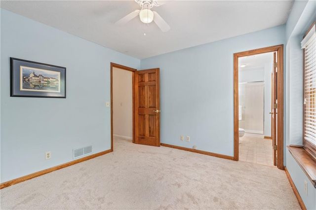 15007 W 76th Street, Lenexa, KS 66216