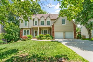 15007 W 76th Street, Lenexa, KS 66216