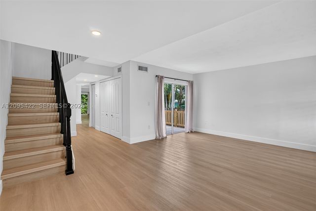 8825 Harding Ave, Surfside, FL 33154
