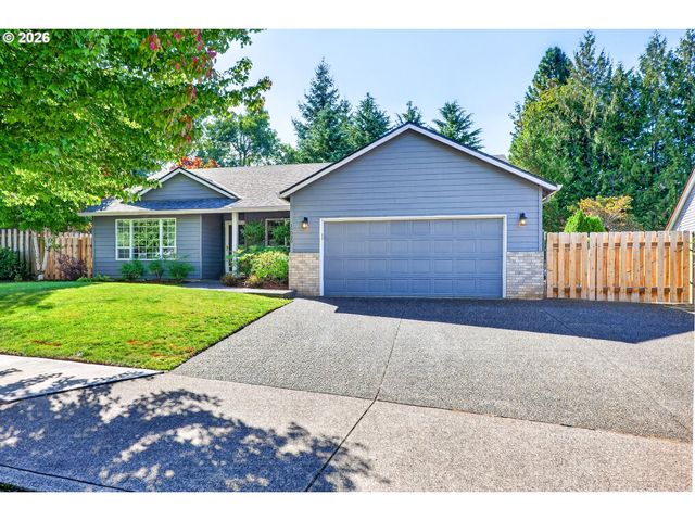 15020 SAINT ANDREWS Dr, Oregon City, OR 97045