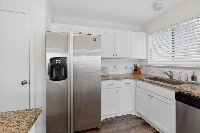 2305 Rockbluff Court, Rowlett, TX 75088