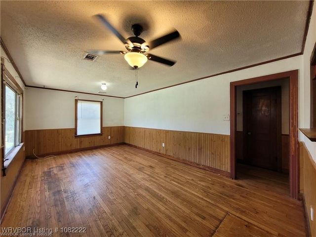 1100 Dechard Street, Van Buren, AR 72956