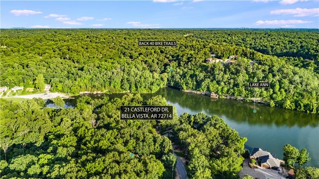 21 Castleford Drive, Bella Vista, AR 72714